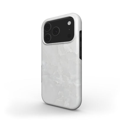 Trendy and feminine phone case with a clear quartz pattern in a beautiful, glossy klar finish for an aesthetic and popular look.